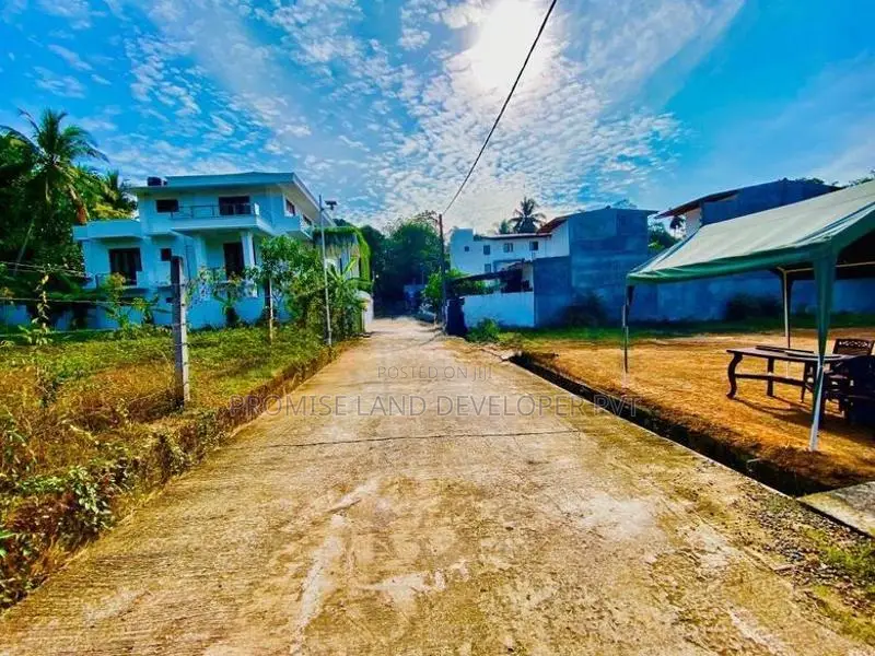 Panadura Hairana Road Gated Community 10.P Land for Sale D29