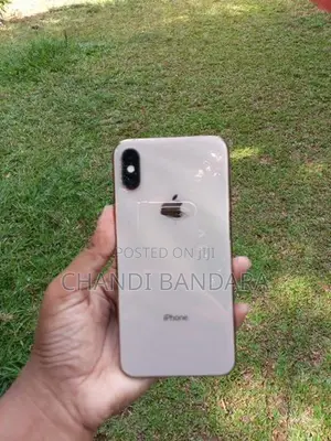 Apple iPhone XS (Used)