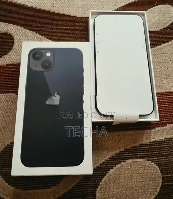 Apple iPhone 13 128GB (Used)
