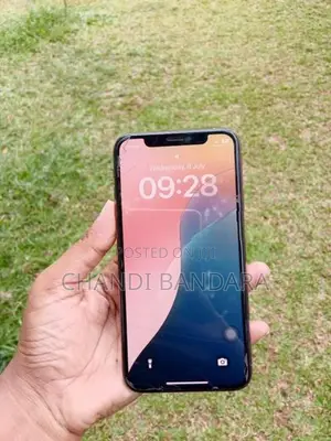 Apple iPhone XS (Used)