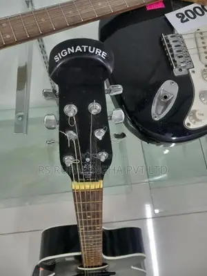 Box Guitar