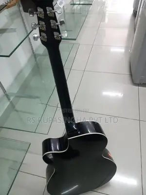Box Guitar