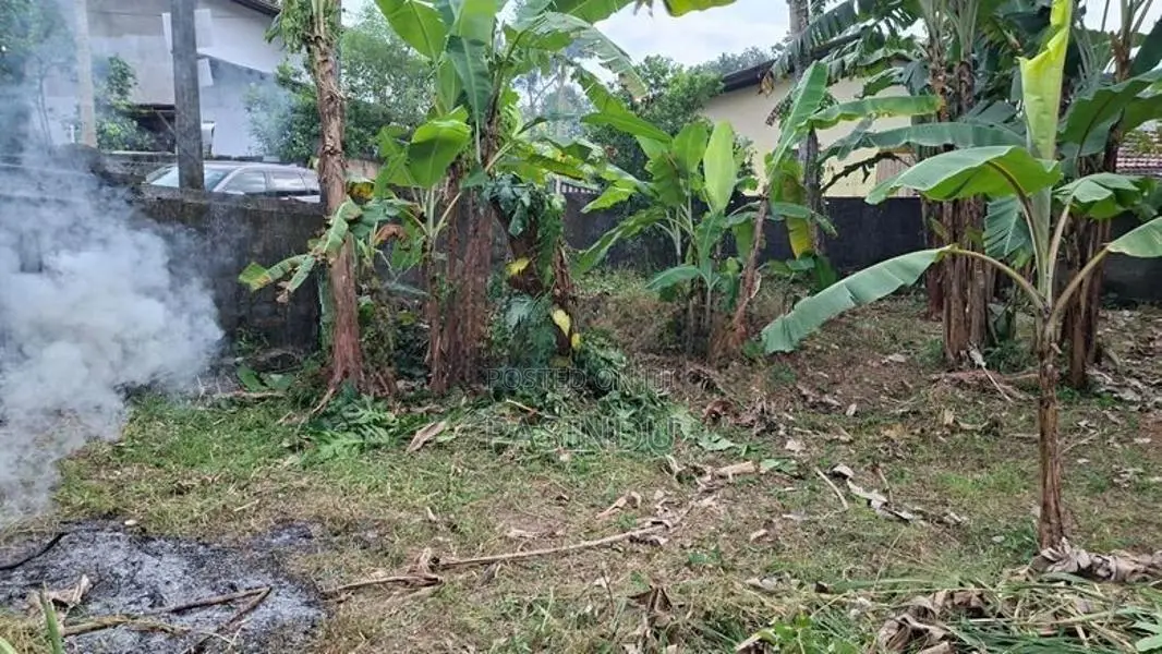 18 Perches of Prime Land for Sale in Bokundara