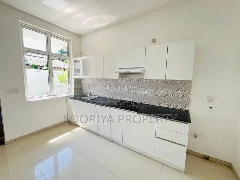 Piliyandala 3BR Two Storey House for Rent
