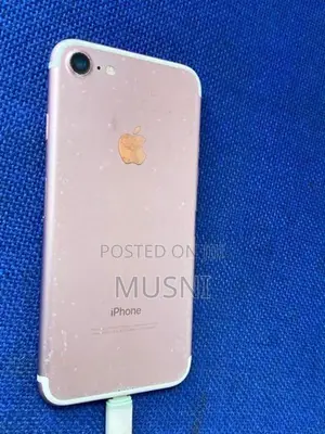 Apple iPhone 7 128 (Used)