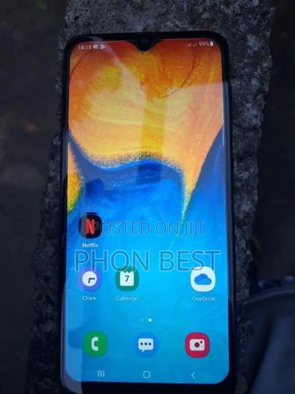 Samsung Galaxy A20 (Used)