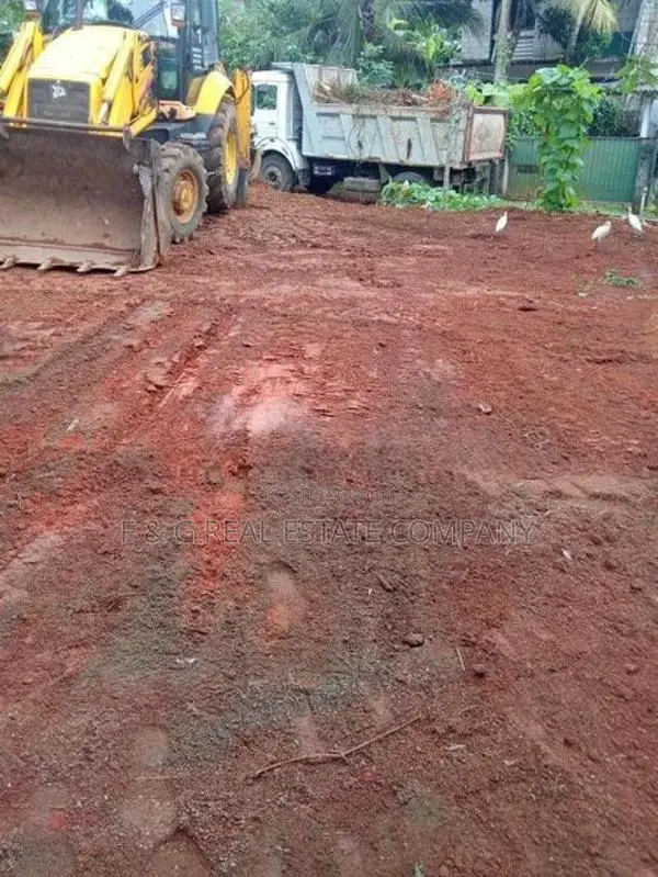 ගෝනාපොළ ,කුඹුක බිම් කොටස්