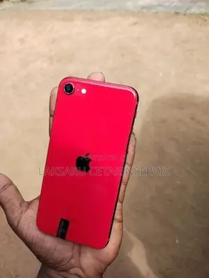 Apple iPhone SE 2 (Used)