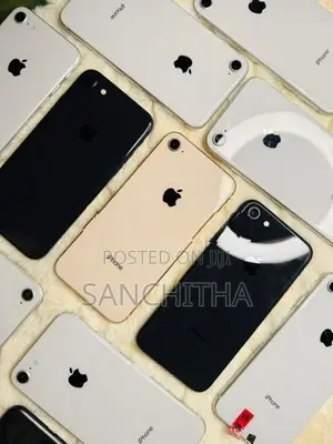 Apple iPhone 8 (Used)