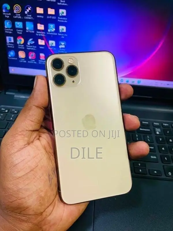 Apple iPhone 11 Pro Gold (Used)