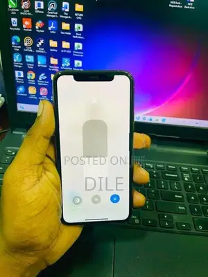 Apple iPhone 11 Pro Gold (Used)