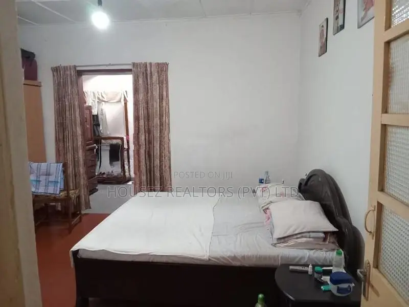 Spacious Family Home for Sale in Gampola