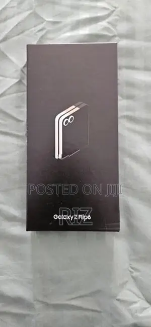 Samsung Galaxy Z Flip 6 5G (Brand New)