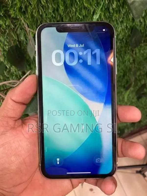Apple iPhone 11 128GB (Used)