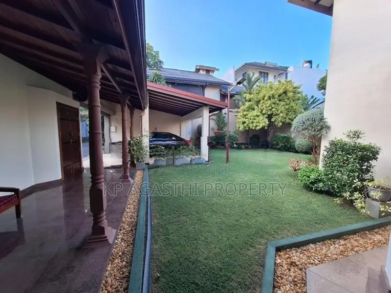 House for Sale in Colombo 6