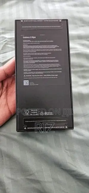 Samsung Galaxy Z Flip 6 5G (Brand New)