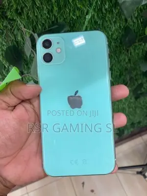 Apple iPhone 11 128GB (Used)