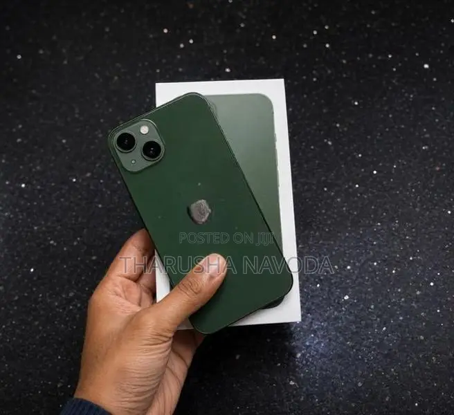 Apple iPhone 13 (Used)