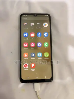 Samsung A10 32 GB Black