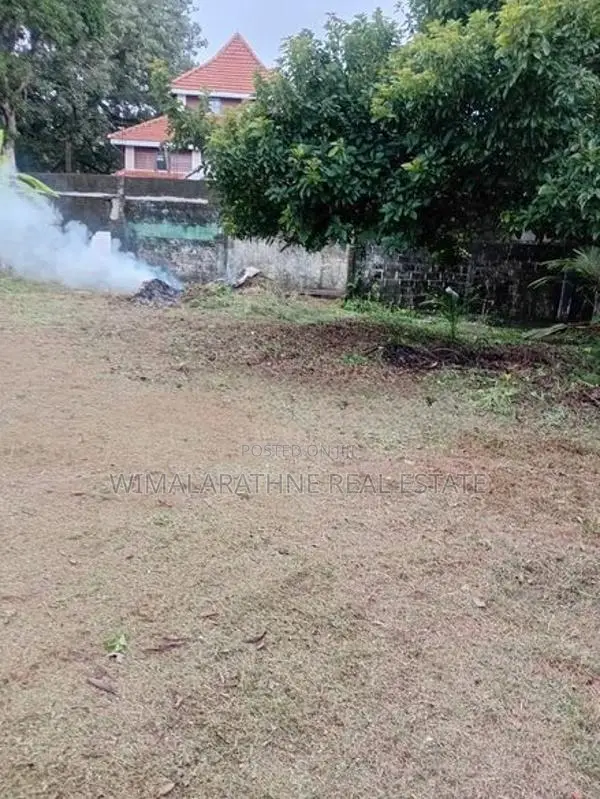 Land for Sale in Piliyandala Town WR0870