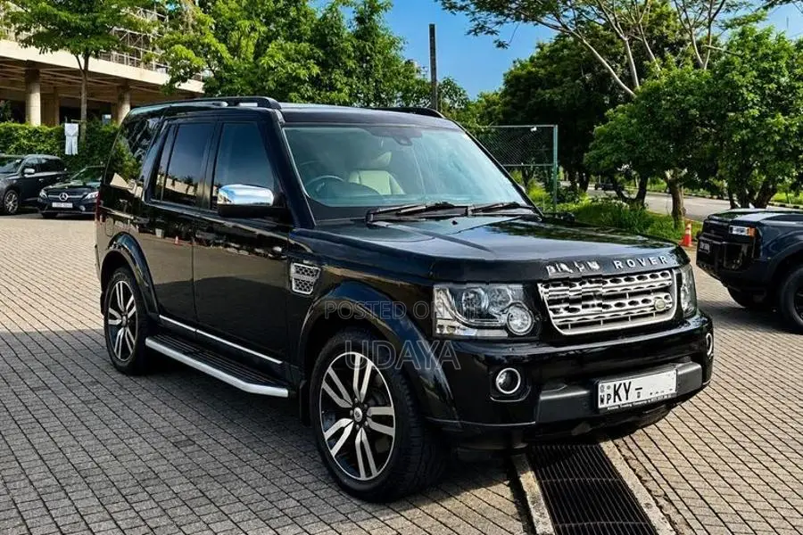 Land Rover Discovery 2013