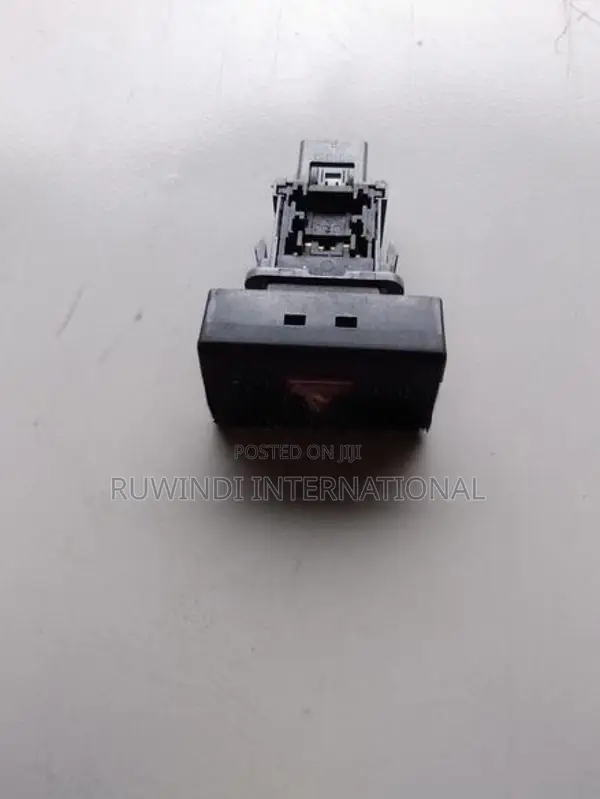 Toyota Aqua NHP10 Hazard Switch