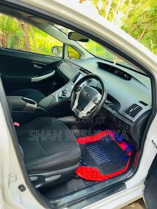 Toyota Prius 2013