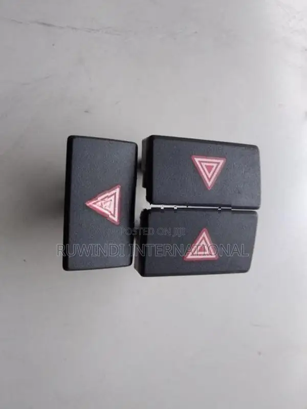 Toyota Aqua NHP10 Hazard Switch