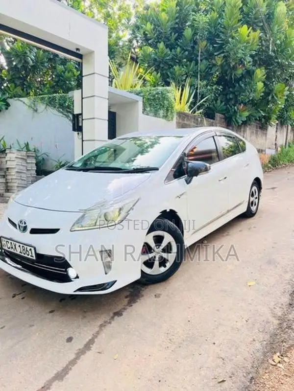 Toyota Prius 2013