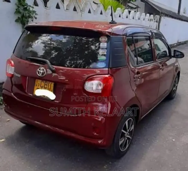 Toyota Passo 2016