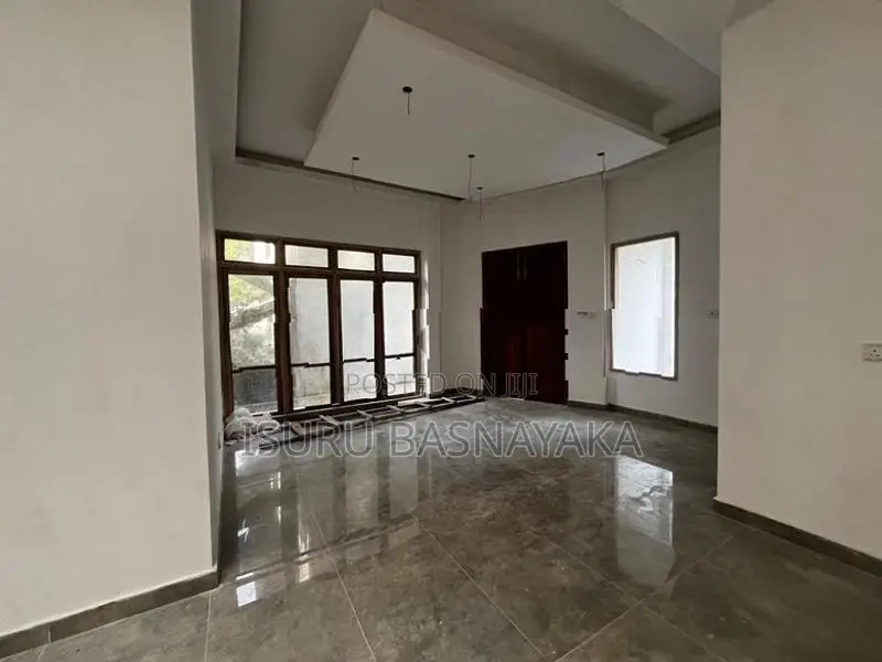 Brand New Kesbewa Piyandala 02 Story House for Rent