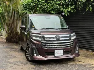 Toyota Roomy Custom G FREE REG 2025