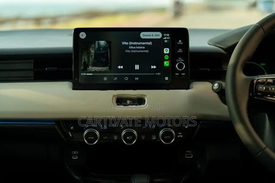 Suzuki Fronx Alpha Earthen Brown 2026