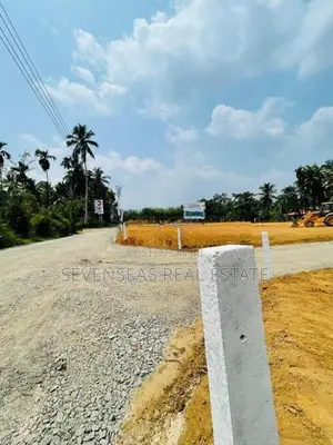 Residential Land for Sale in Kotigamgoda Padukka