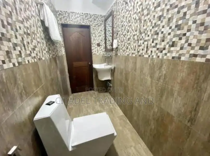 Hotel For Rent In Colombo 3 - CC905