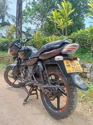 Bajaj Discover 150 2011
