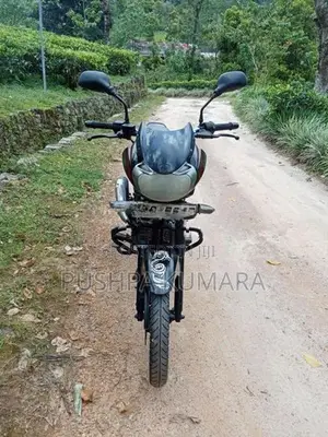 Bajaj Discover 150 2011