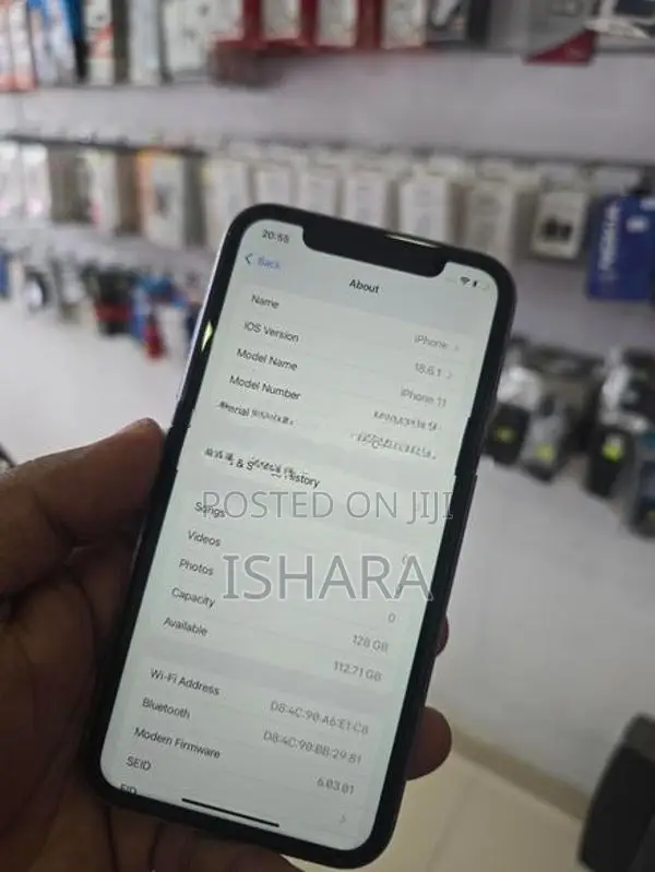 Apple iPhone 11 128GB (Used)