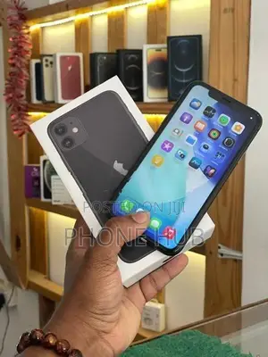 Apple iPhone 11 128GB (Used)