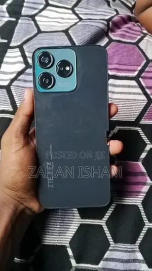 ZTE Blade V50 Design (Used)