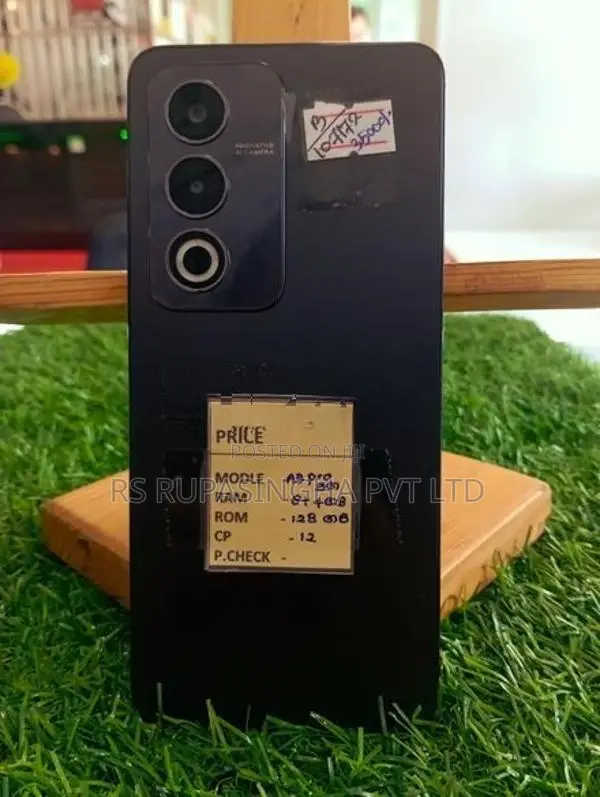 Oppo A3 Pro 5G 8GB 128GB (Used)