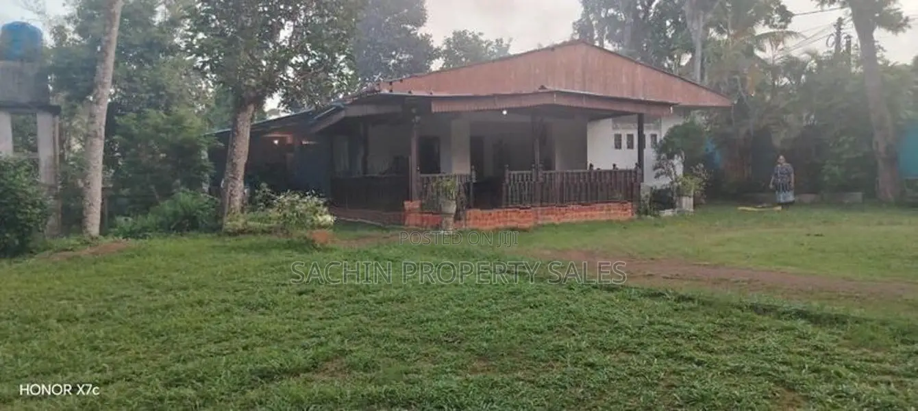 Valuable House for Sale Near Kurusa Junction-Panadura