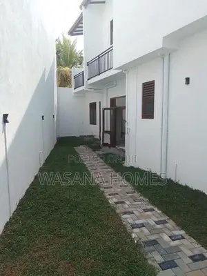 Well built House for Sale Kotte