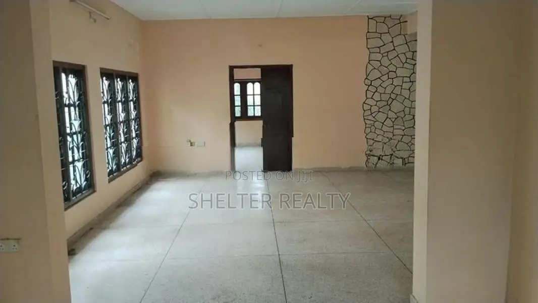 Land with Old House Near Lanka Tiles Wattala