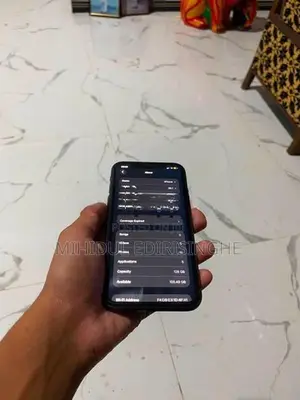 Apple iPhone 11 (Used)