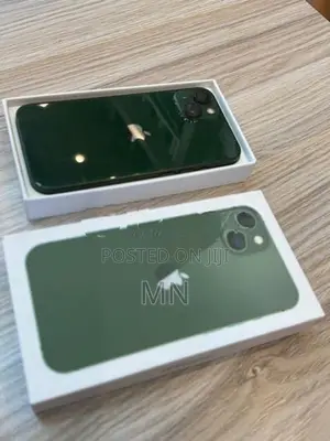 Apple iPhone 13 128GB (Used)