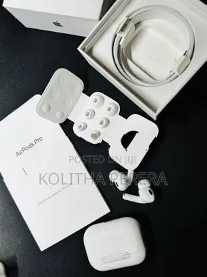 AirPods Pro (2nd generation) with MagSafe Charging Case (USB-C)