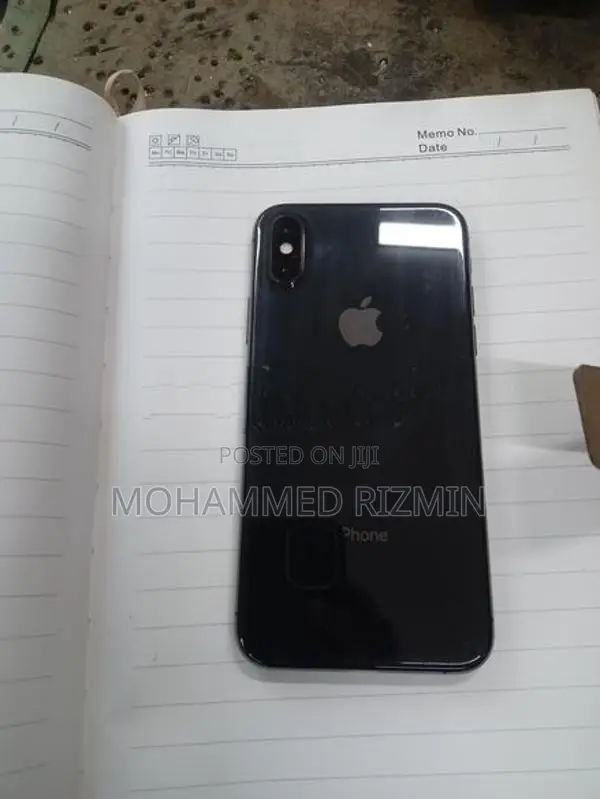 Apple iPhone XS (Used)