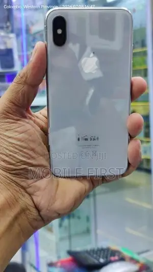 Apple iPhone X 64GB (Used)