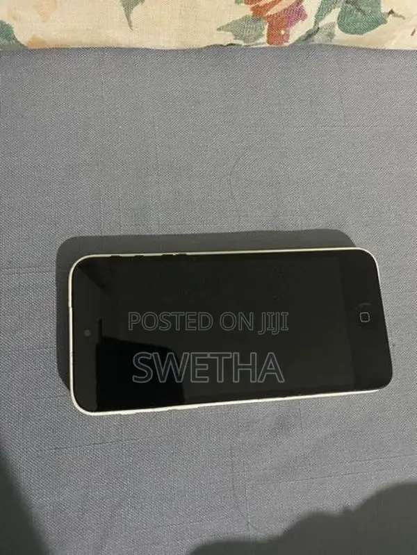 Apple iPhone 5 (Used)
